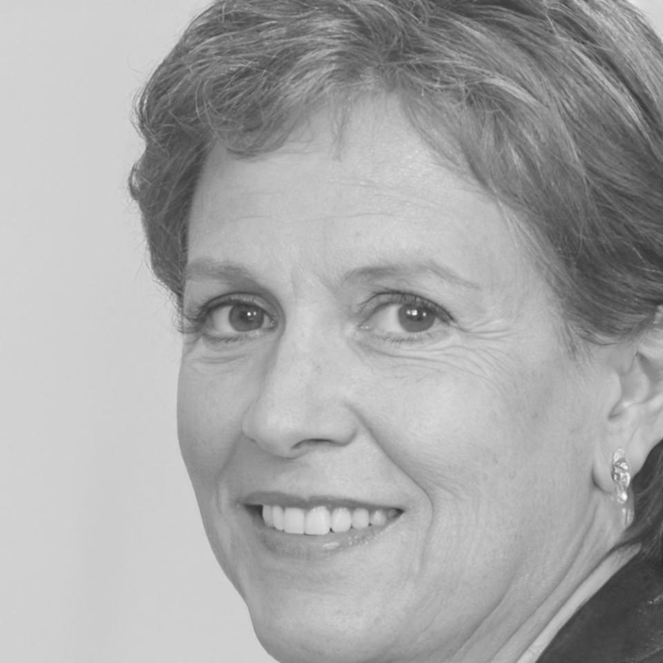 Sophie Martin, analyste financière